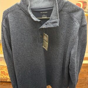 Van Heusen Men’s Q-Zip NWT